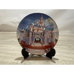 Disneyland Exclusive Sleeping Beauty Castle Collectible Plate